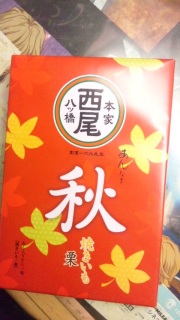 �H����